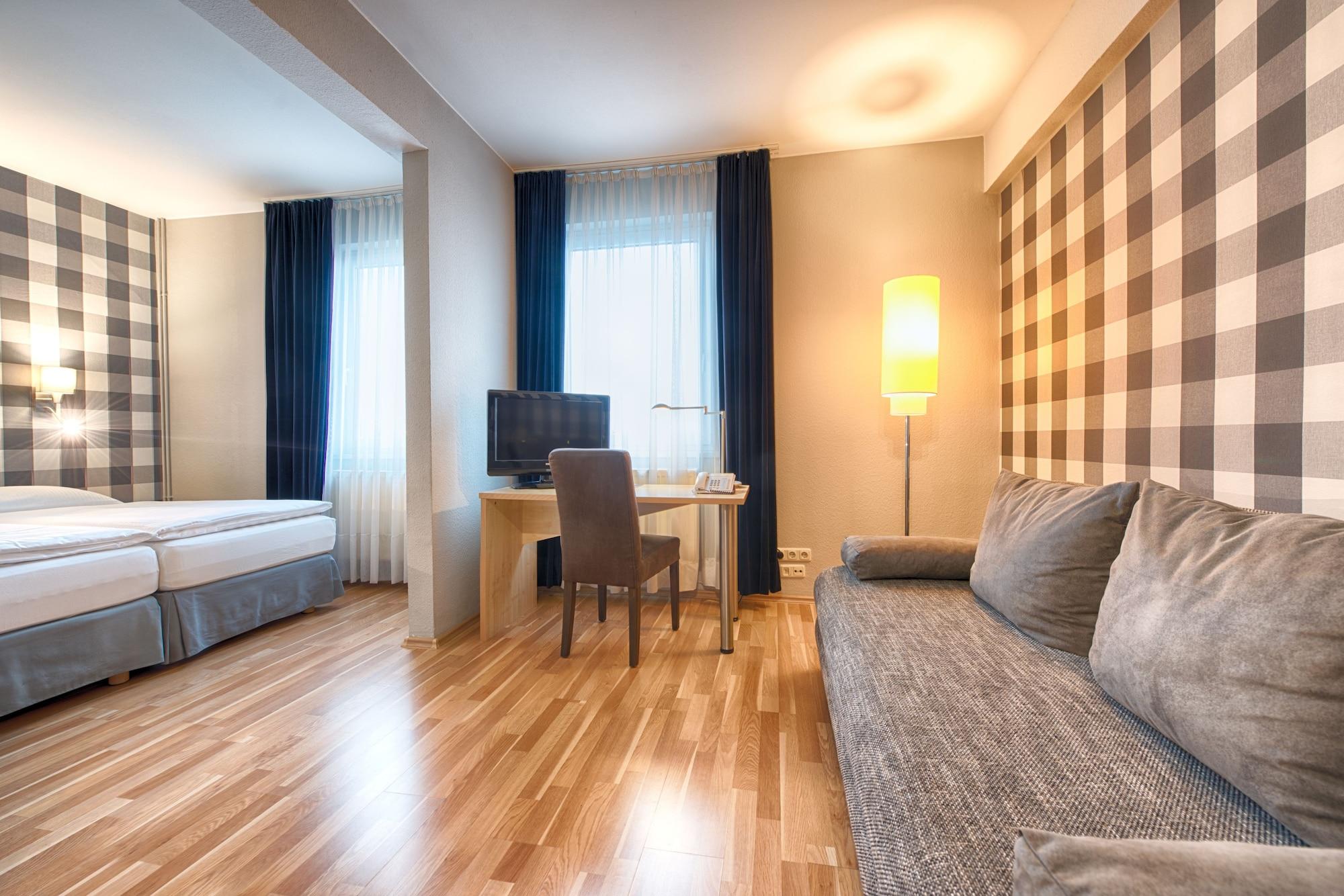 Hotel Enjoy Messe 3*