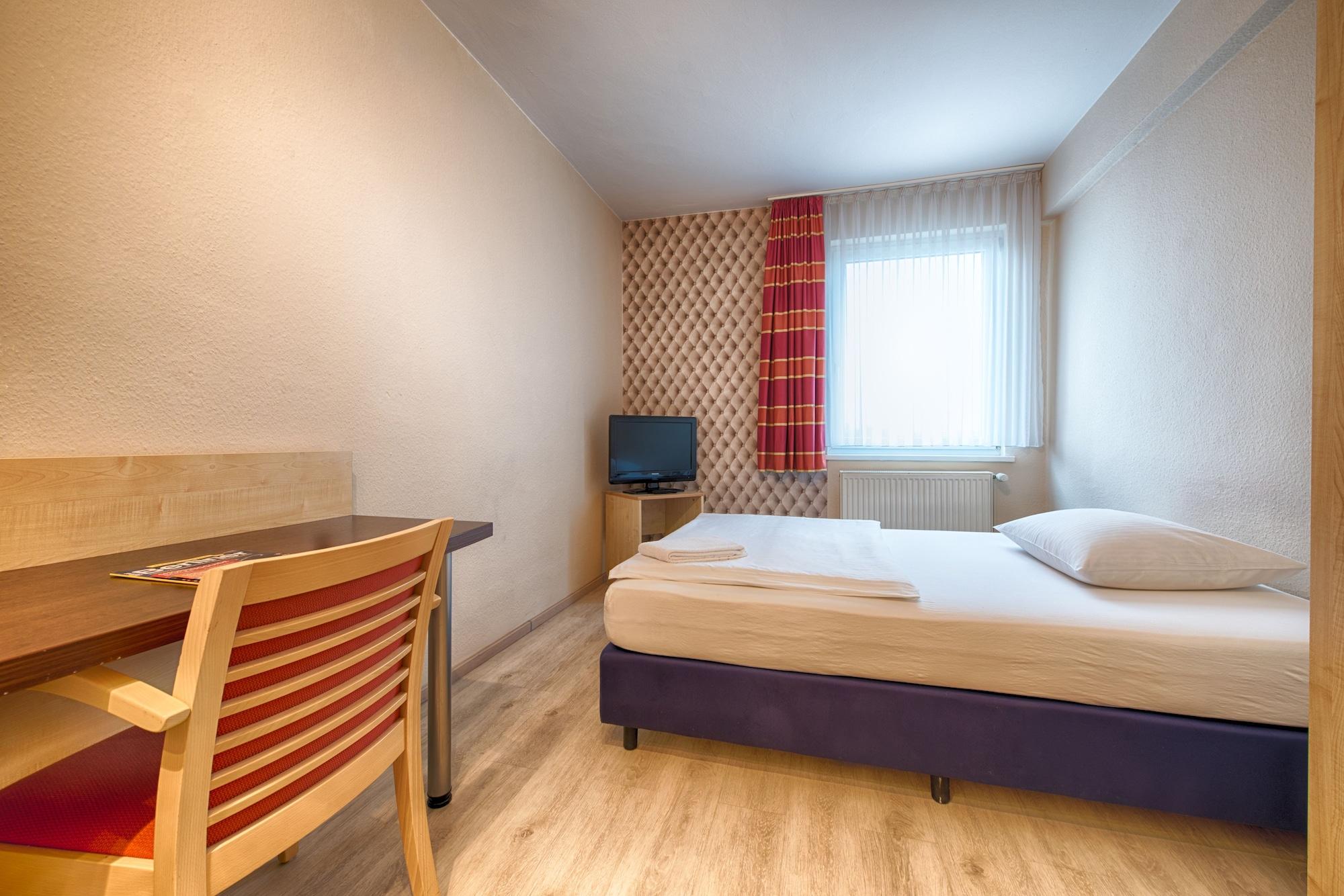 Hotel Enjoy Messe 3*